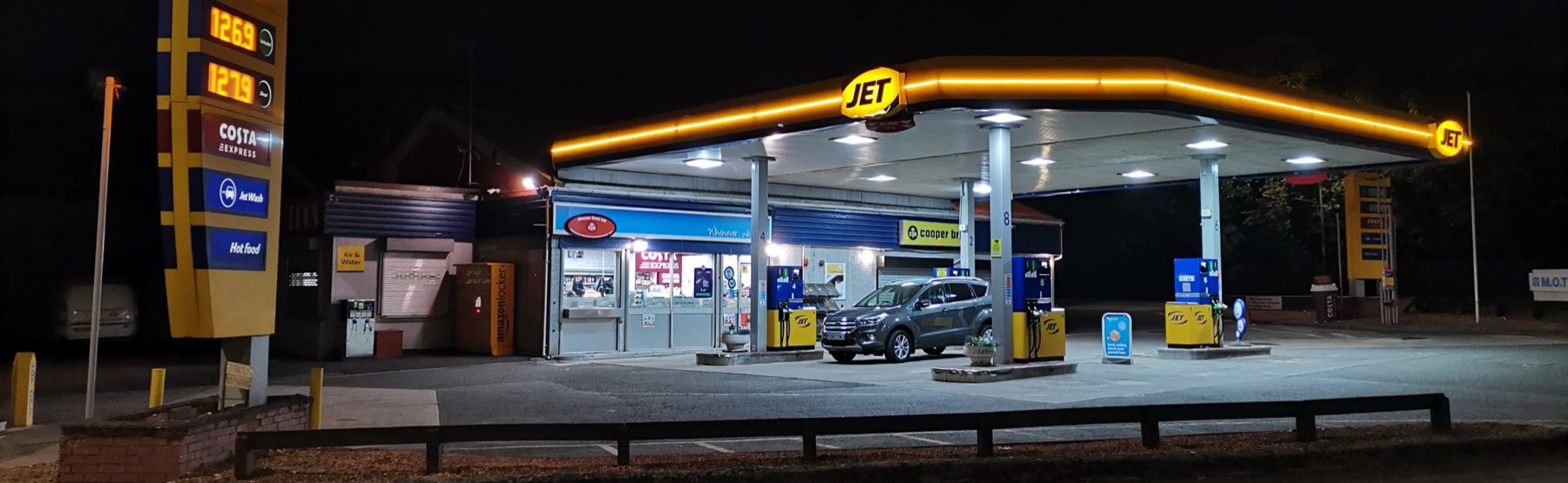 Jet Fuel forecourt image